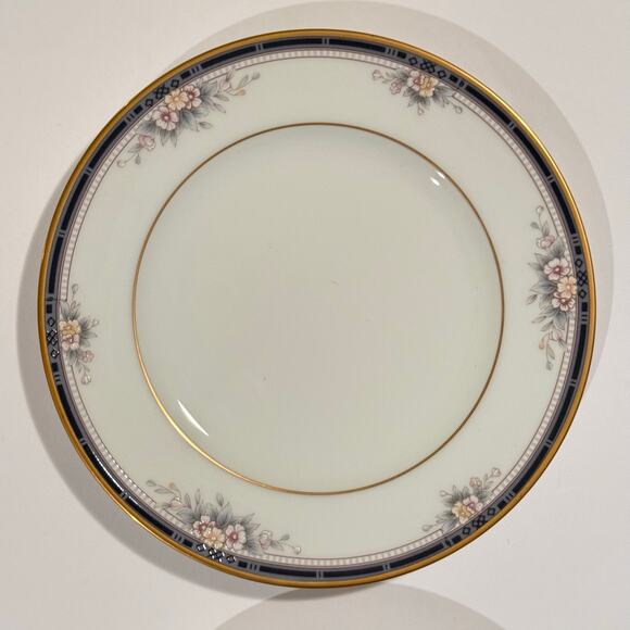 Vintage Noritake Ontario 3763 Japan 6” 6.5” Plate Set of 2 Floral Gold Rim China - Picture 3 of 5
